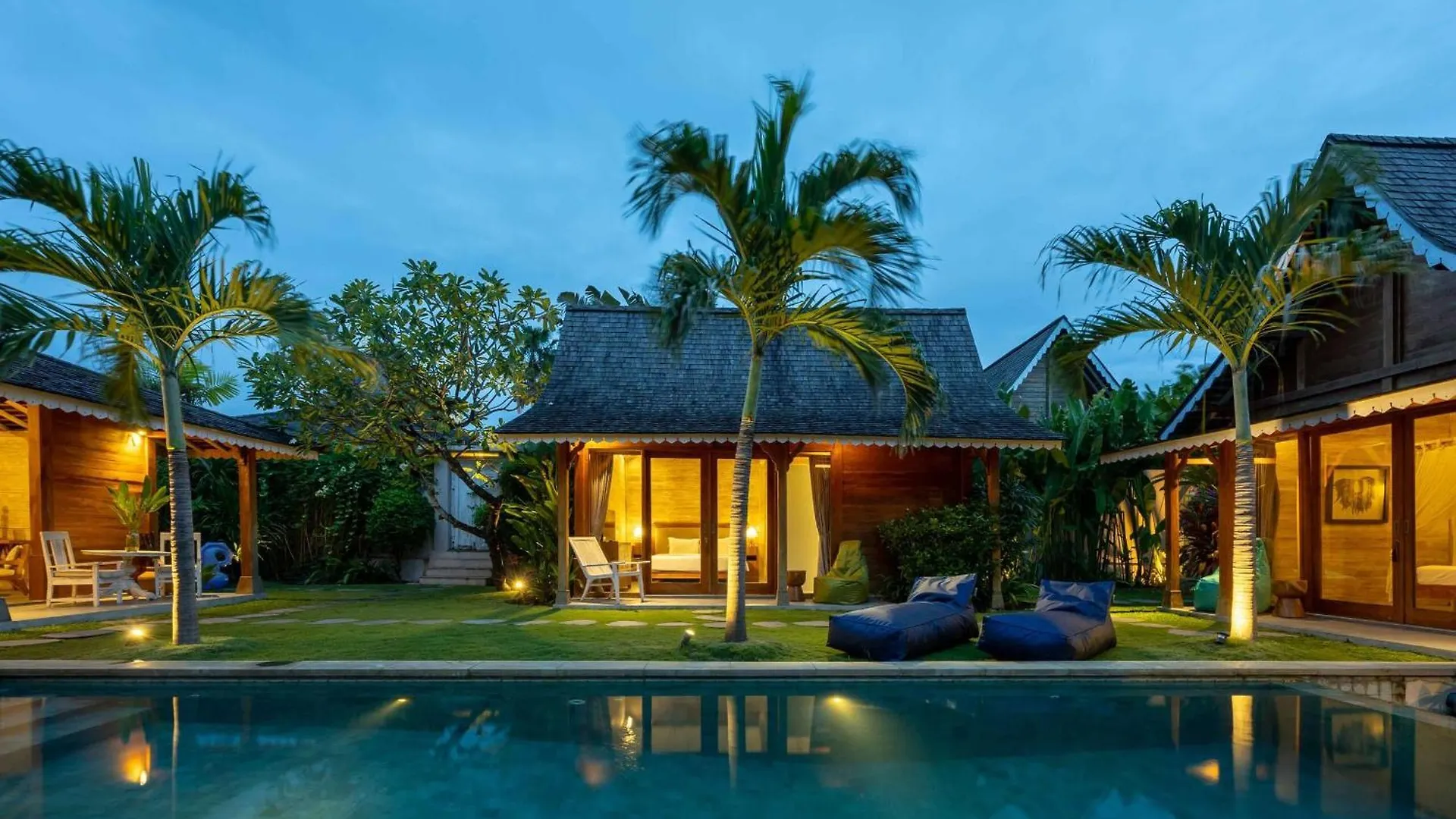 Villa Du Bah - Family Gateway 3Br Villa 12Min To Beach With Private Pool And Parking Kerobokan  Indonesia