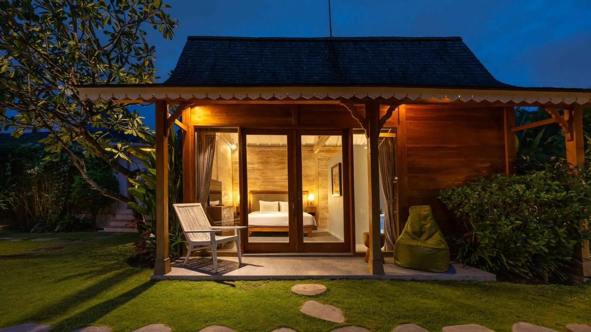 Villa Du Bah - Family Gateway 3Br Villa 12Min To Beach With Private Pool And Parking Kerobokan  0*, Kerobokan (Bali)