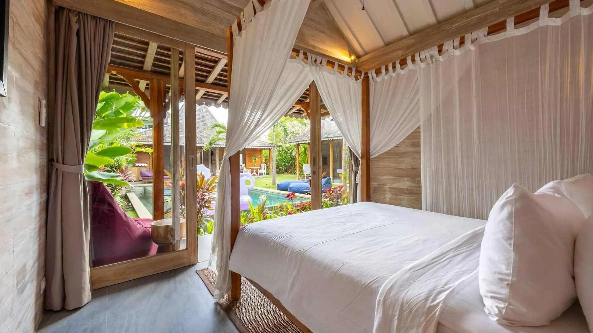 Villa Du Bah - Family Gateway 3Br Villa 12Min To Beach With Private Pool And Parking Kerobokan  0*, Kerobokan (Bali) Indonesia