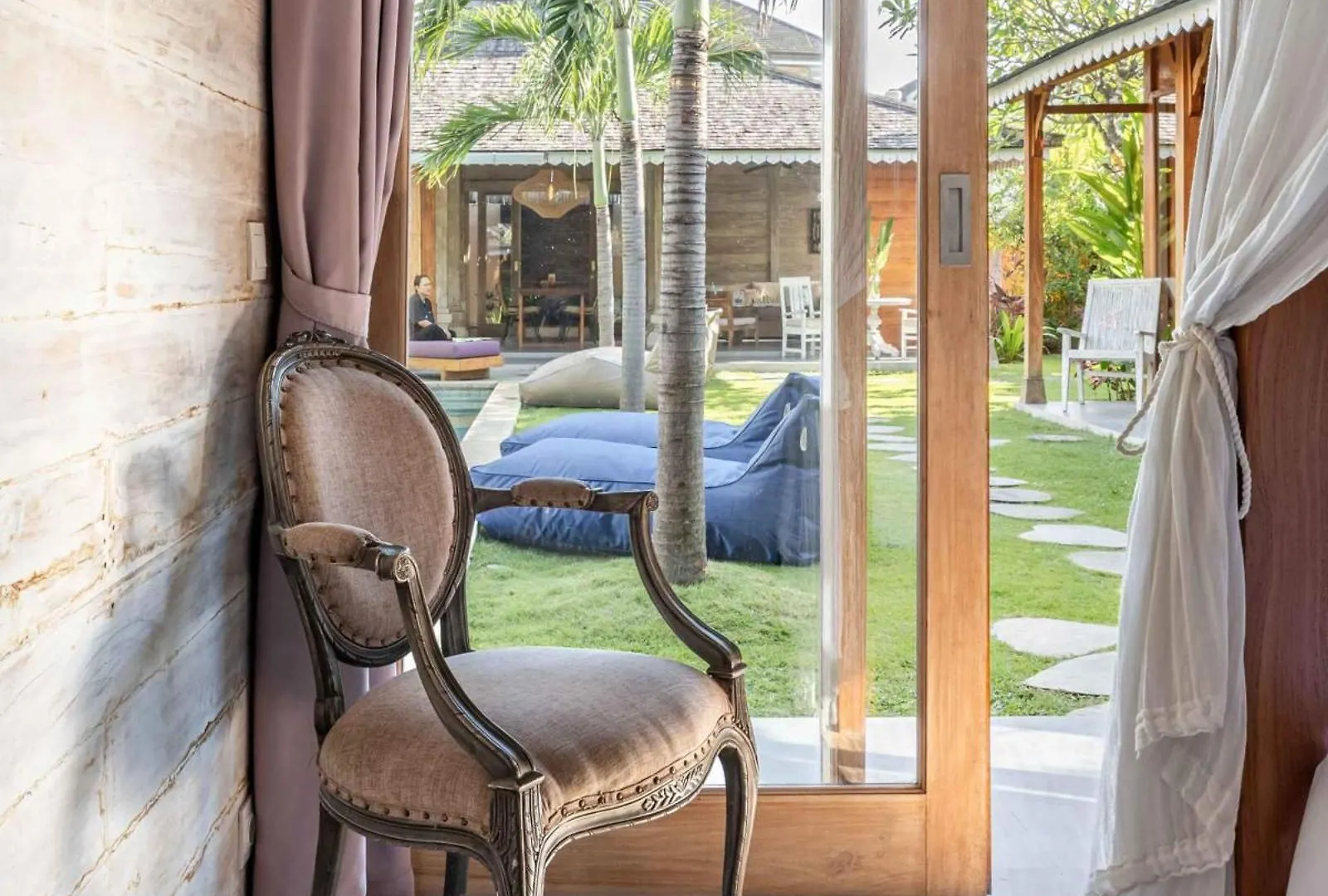 Villa Du Bah - Family Gateway 3Br Villa 12Min To Beach With Private Pool And Parking Kerobokan