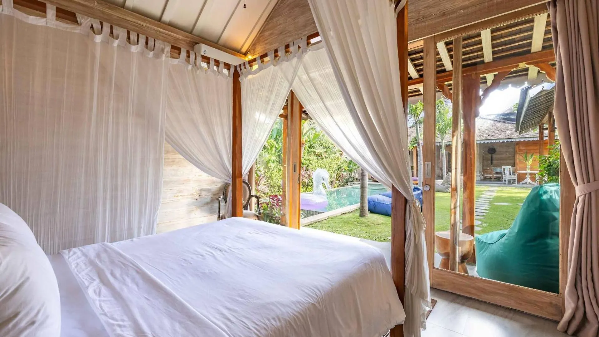Villa Du Bah - Family Gateway 3Br Villa 12Min To Beach With Private Pool And Parking Kerobokan